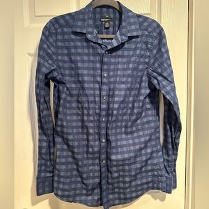 Bar III • men’s medium blue dress shirt